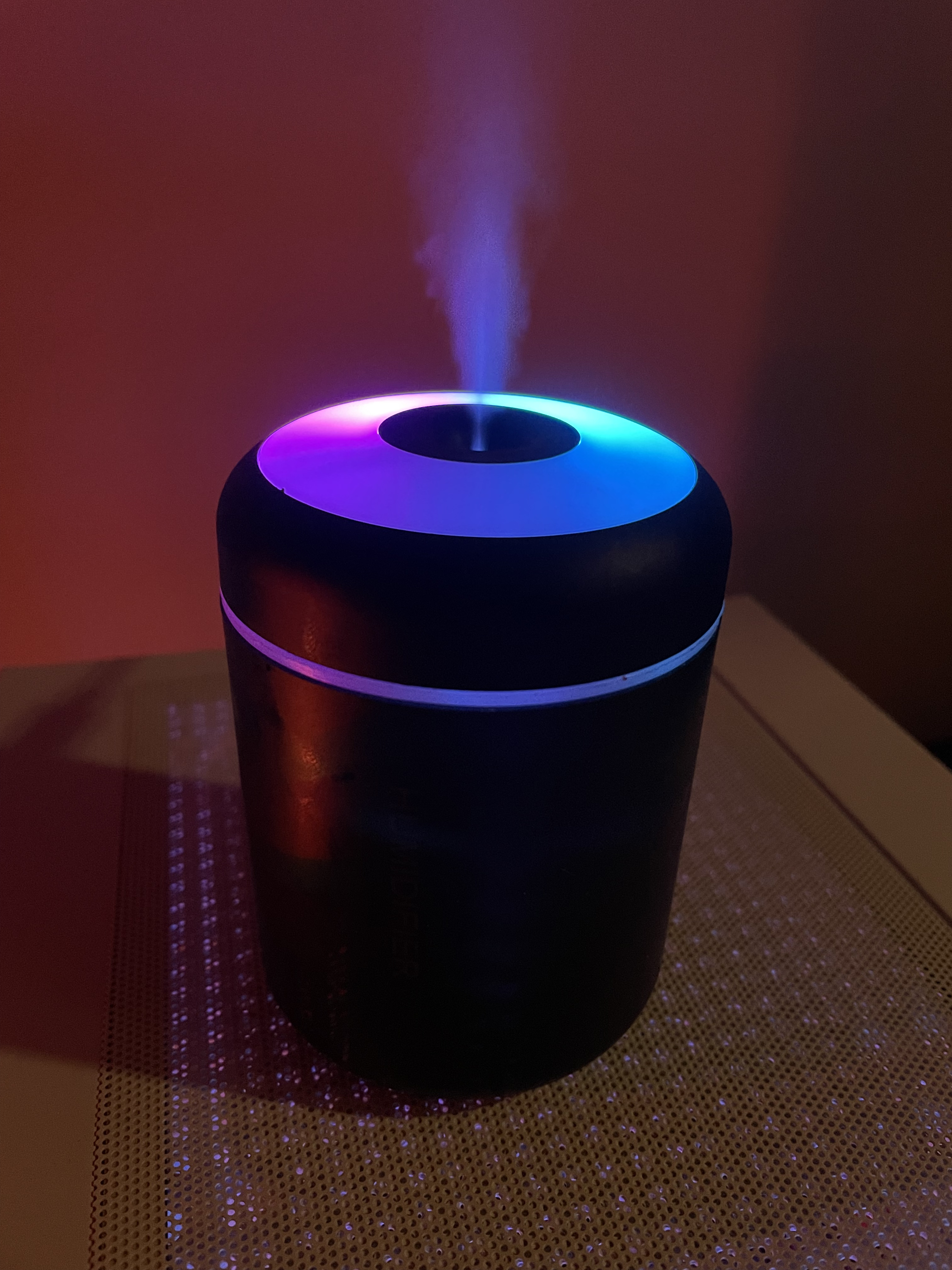 Atmosopia Mini Humidifier – USB Cool Mist Aromatherapy Diffuser with RGB LED Light